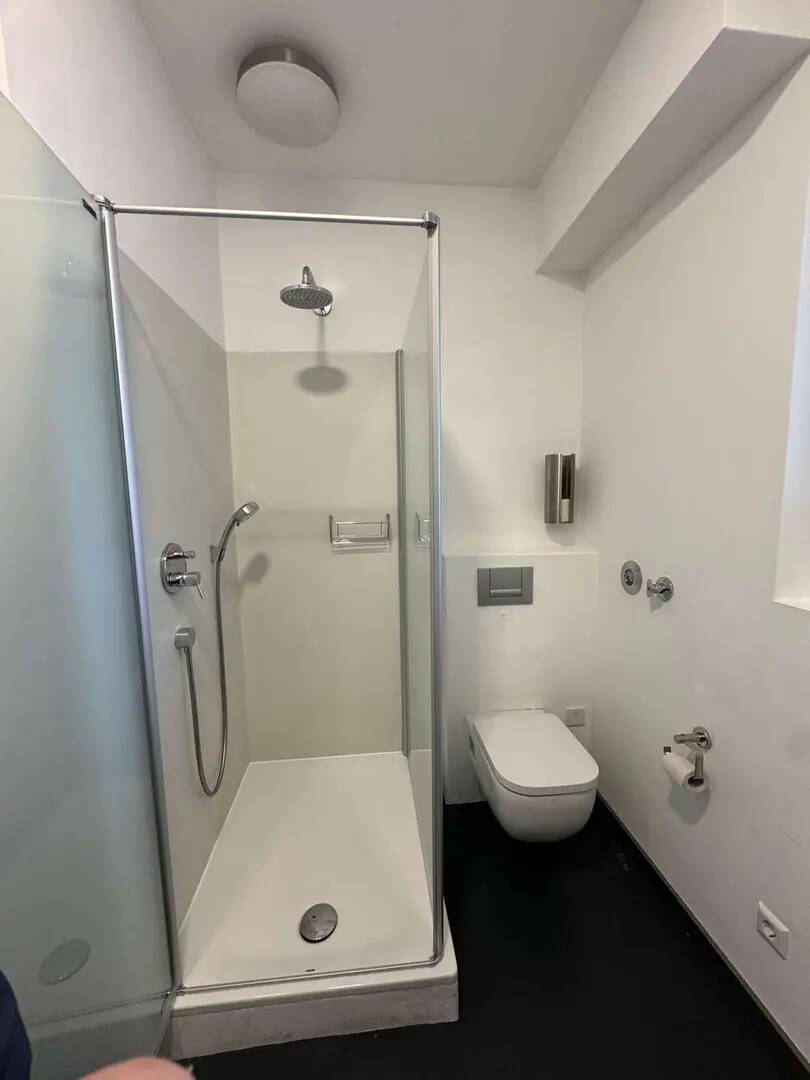 Property thumbnail 6