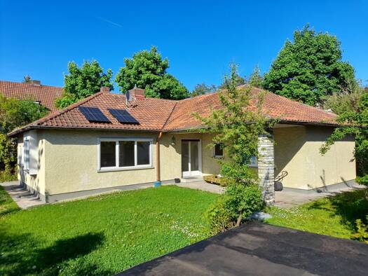 Bungalow zur Miete 1.200 € 4 Zimmer 110 m² 686 m² Grundstück frei ab sofort Wittelsbacherstraße 32 Frauenland Würzburg 97074