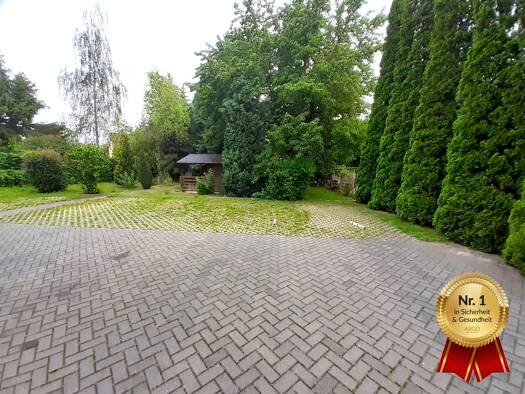 Außenstellplatz zur Miete provisionsfrei 70 € Karlsruher Straße 28 Coschütz/Gittersee Dresden 01189