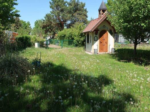 Grundstück zum Kauf 299.000 € 920 m² Grundstück frei ab sofort Quedlinburger Straße 26 a Oranienburg 16515