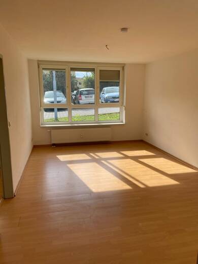 Wohnung zur Miete 260 € 1 Zimmer 35 m² EG Am Bahnhof 15 Stadtroda Stadtroda 07646
