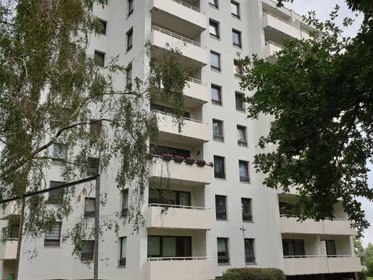 Wohnung zum Kauf provisionsfrei 170.000 € 2 Zimmer 56 m² Geschoss 4/8 Grenzdamm 6 Pinneberg 25421