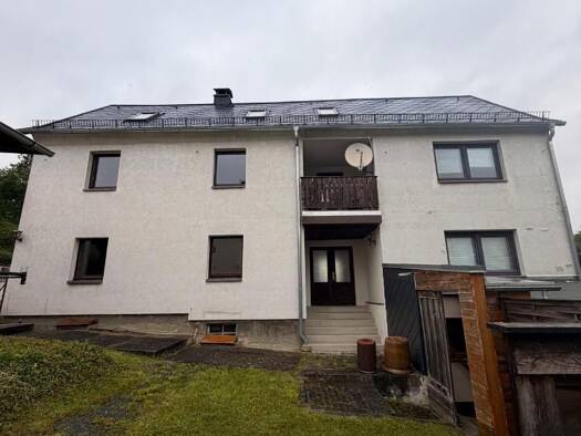 Einfamilienhaus zum Kauf 238.000 € 9 Zimmer 220 m² 750 m² Grundstück Südvorstadt Plauen 08527