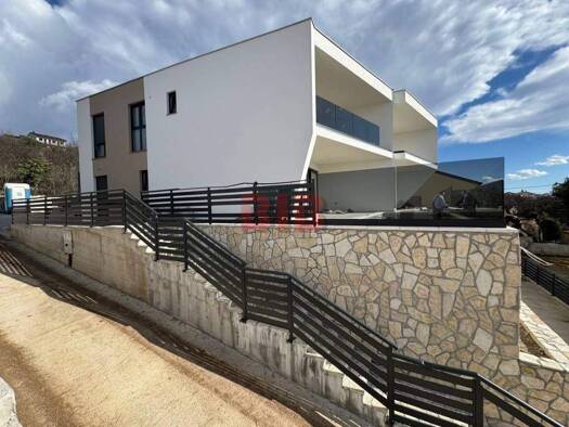 Haus zum Kauf 1.036.000 € 8 Zimmer 270 m² Jadranovo