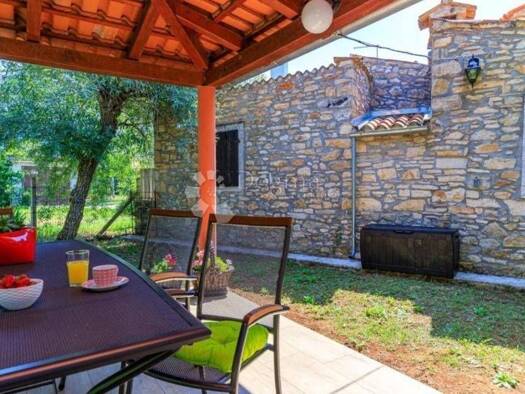 Haus zur Miete 1.500 € 3 Zimmer 69 m² Loborika, Marcana Loborika