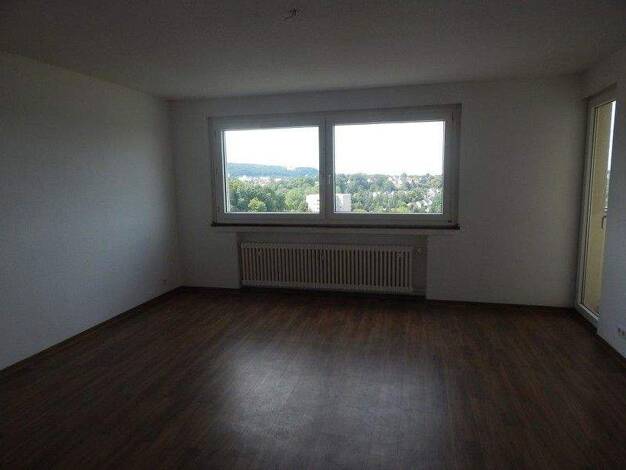 Wohnung zur Miete 587 € 3 Zimmer 79,3 m² 9. Geschoss frei ab 28.02.2026 Zur Sonnenhöhe 131 Löbbeckenkopf Iserlohn 58636