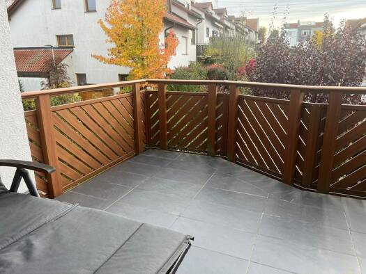 Wohnung zur Miete 1.100 € 3 Zimmer 80 m² Geschoss 1/3 frei ab sofort Heutingsheim Freiberg am Neckar 71691