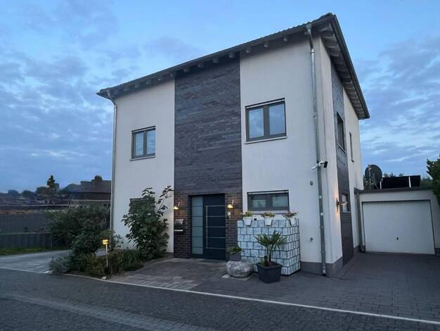 Einfamilienhaus zum Kauf provisionsfrei 849.000 € 8 Zimmer 178,6 m² 446 m² Grundstück Gartenstraße 62 Holsterhausen Herne 44625