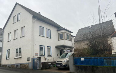 Einfamilienhaus zum Kauf provisionsfrei 205.000 € 9 Zimmer 234,4 m² 406 m² Grundstück Tiefenbach Braunfels 35619