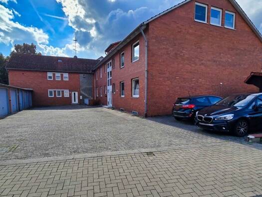 Wohnung zur Miete 450 € 4 Zimmer 73 m² frei ab 01.01.2027 Wathlingen Wathlingen 29339