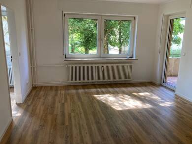 Wohnung zur Miete nur mit Wohnberechtigungsschein 234 € 2 Zimmer 42,3 m² 1. Geschoss frei ab 16.08.2025 Pestalozzistraße 7 Niedergirmes Wetzlar 35576