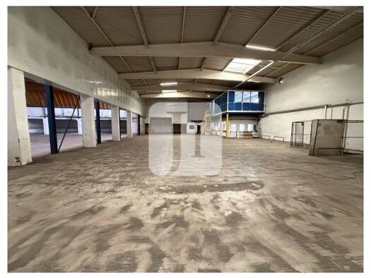 Lagerhalle zur Miete 1.709 m² Lagerfläche Schlutup Schlutup 23568