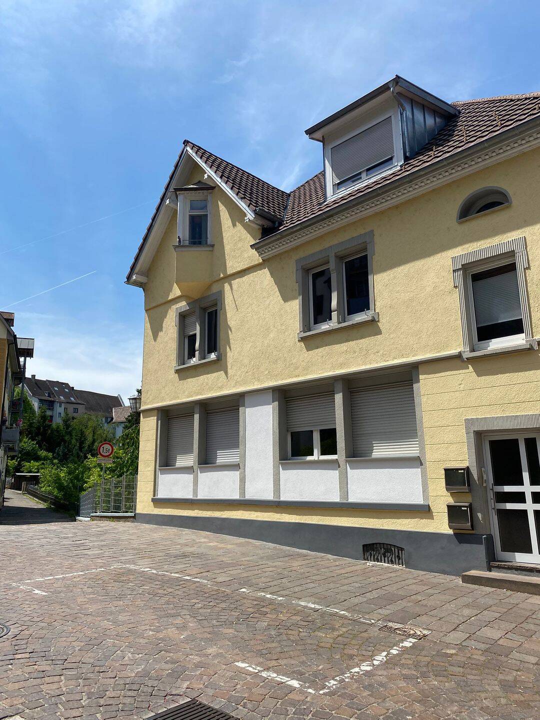 Immobilie in Engen - Top gepflegtes MFH in Engen - Provisionsfrei ! - Bild 1