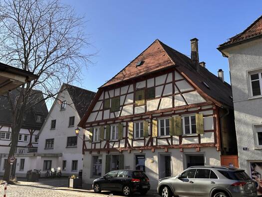 Mehrfamilienhaus zum Kauf 9 Zimmer 155 m² 243 m² Grundstück Leutkirch 88299