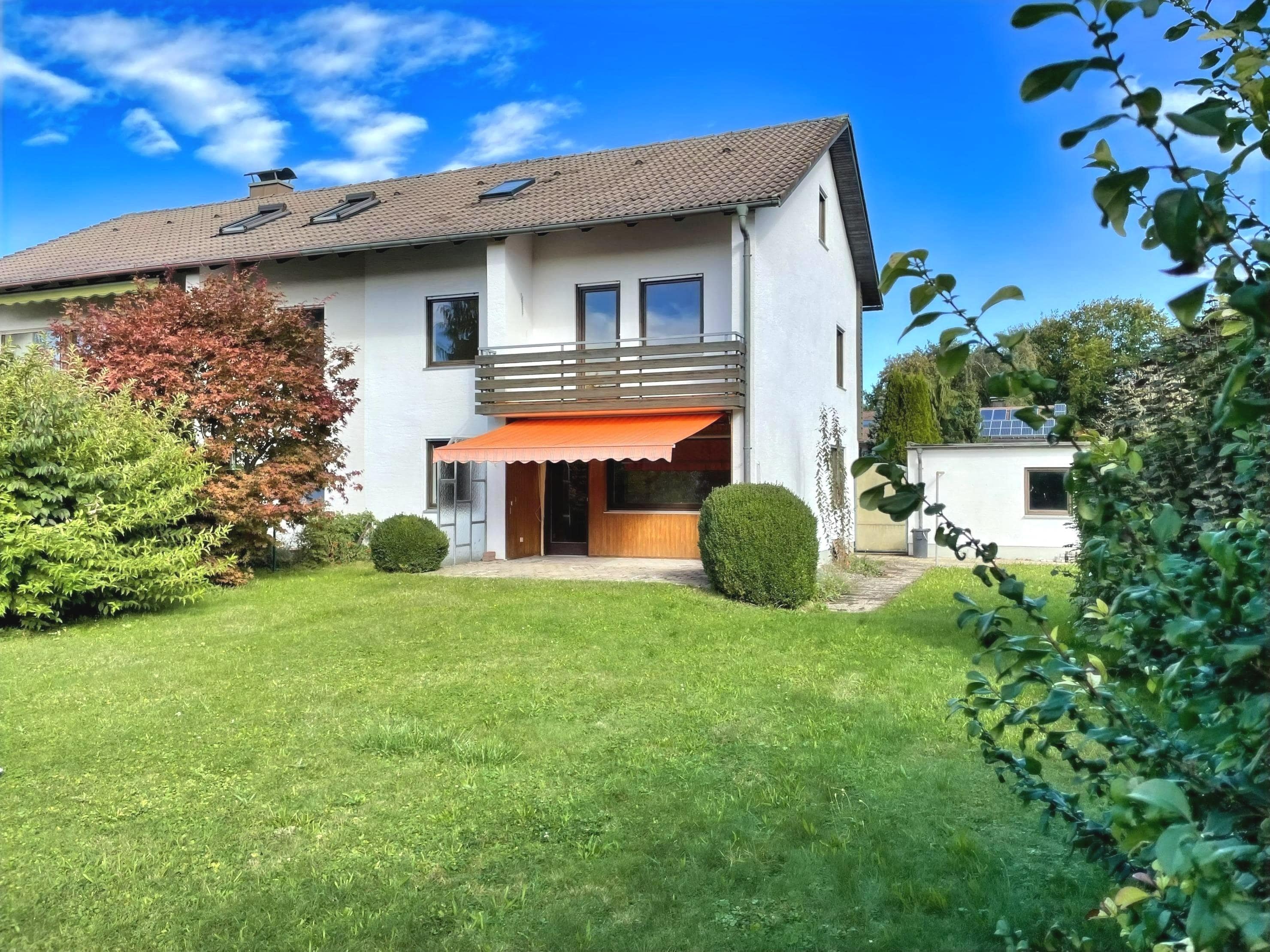 Doppelhaushälfte zum Kauf 465.000 € 6 Zimmer 132 m²<br/>Wohnfläche 625 m²<br/>Grundstück ab sofort<br/>Verfügbarkeit Marktoberdorf Marktoberdorf 87616