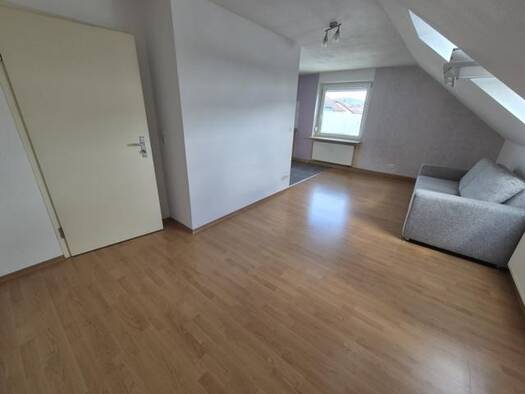 Wohnung zur Miete 700 € 3 Zimmer 59 m² Geschoss 2/3 frei ab 01.08.2026 Bernoldweg Urbach 73660