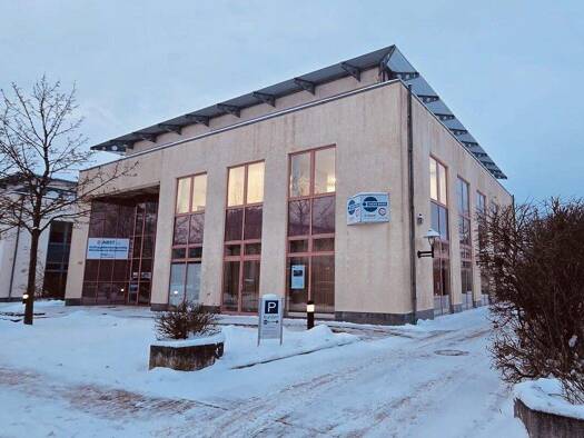 Bürofläche zur Miete 1.693 € 7 Zimmer 212 m² Bürofläche Krebsförden Schwerin 19061