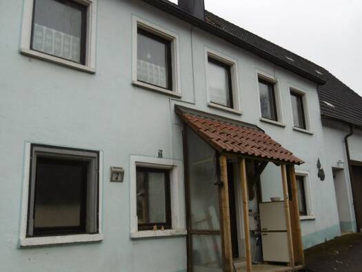 Bauernhaus zum Kauf 209.000 € 8 Zimmer 130 m² 17.000 m² Grundstück frei ab sofort Waldhäuslein Schopfloch 91626