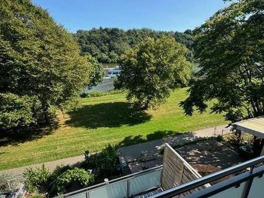 Mehrfamilienhaus zum Kauf als Kapitalanlage geeignet 380.000 € 6 Zimmer 200 m² 172 m² Grundstück Kövenig Kröv 54536