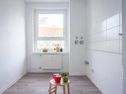 Wohnung zur Miete 330 € 3 Zimmer 57,5 m² 1. Geschoss frei ab 16.11.2026 Apollostr. 4 Zentrum Chemnitz 09111