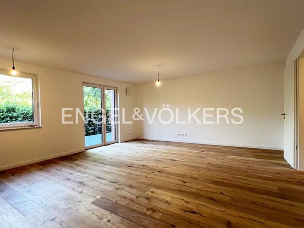 Wohnung zum Kauf 395.000 € 2 Zimmer 63 m² EG Rahlstedt Hamburg 22149