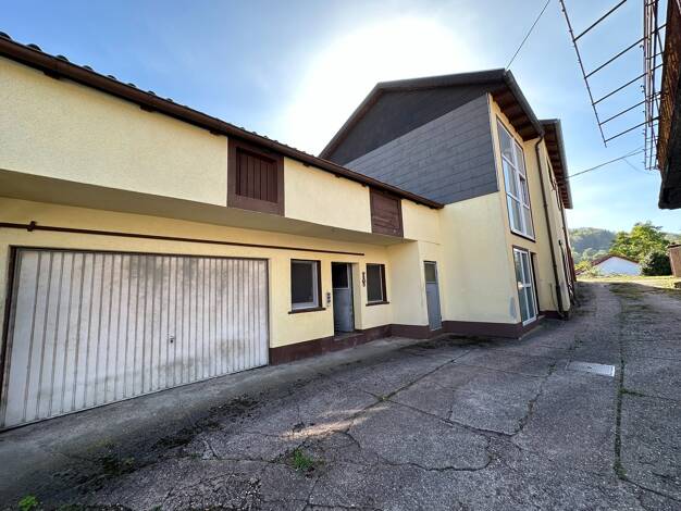Haus zum Kauf 349.000 € 16 Zimmer 335 m² 4.365 m² Grundstück Eppenbrunn 66957