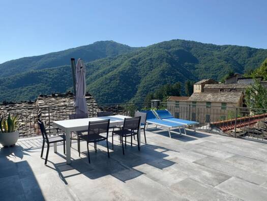 Haus zum Kauf 268.000 € 3 Zimmer 120 m² 729 m² Grundstück frei ab sofort Via Cavour 76 Rezzo 18026