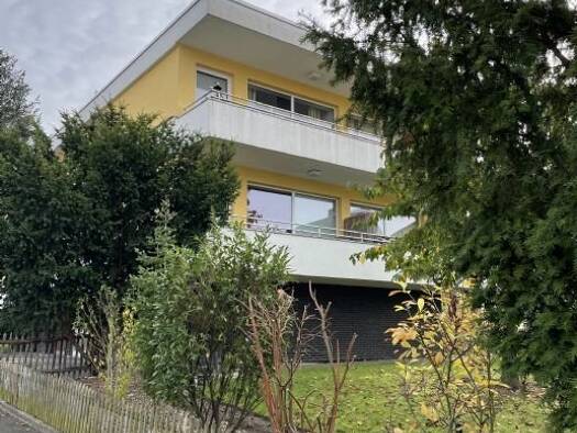 Wohnung zur Miete 650 € 2 Zimmer 95 m² frei ab sofort Innenstadt Detmold 32756