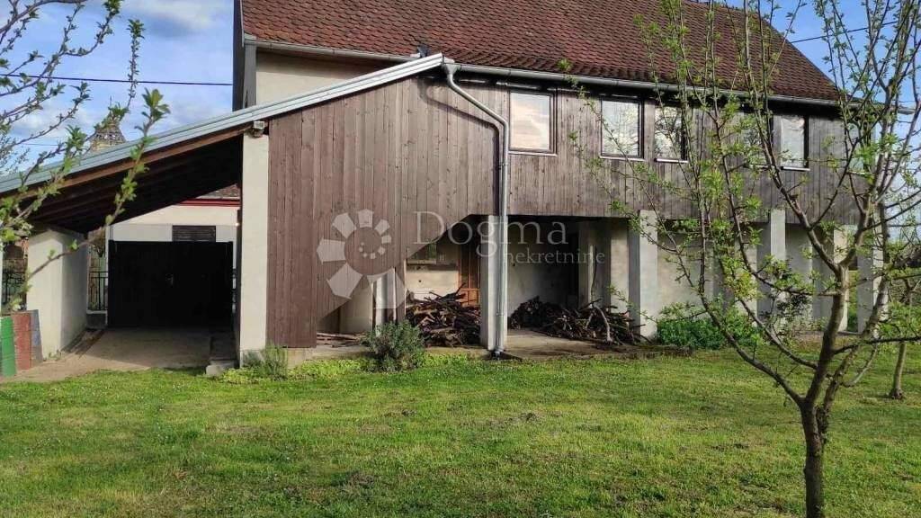 Haus zum Kauf 42.000 € 8 Zimmer 190 m² Oriovac