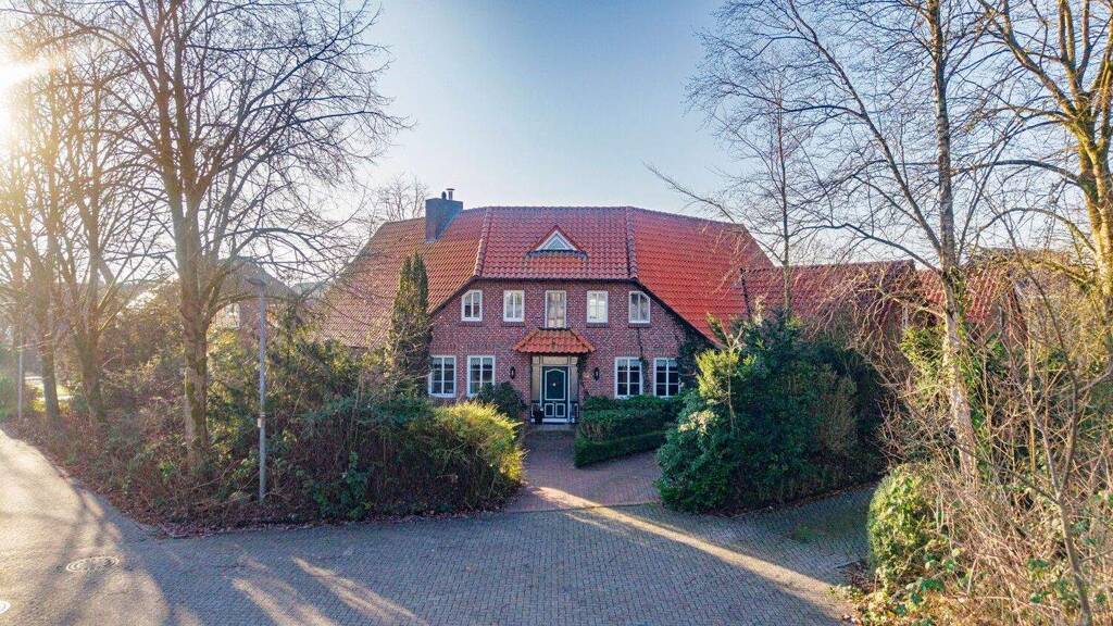 Einfamilienhaus zum Kauf 559.000 € 6 Zimmer 228,4 m² 1.182 m² Grundstück Innenstadt Aurich 26603
