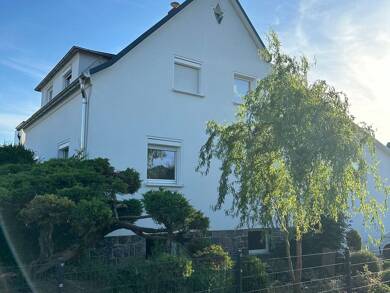 Haus zum Kauf 299.000 € 6 Zimmer 186,1 m² 800 m² Grundstück frei ab sofort Tannenweg 1 Limbach-Oberfrohna Limbach-Oberfrohna 09212