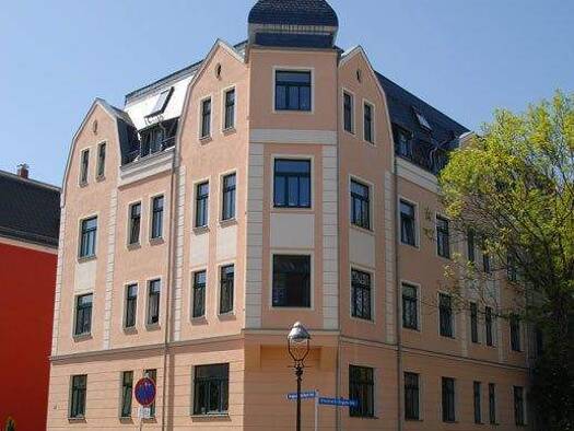 Wohnung zur Miete 627 € 3 Zimmer 84,5 m² 2. Geschoss frei ab 01.01.2026 August-Bebel-Straße 15 Pölbitz Zwickau 08058