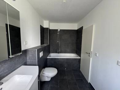 Wohnung zur Miete 696 € 3 Zimmer 89,8 m² EG frei ab sofort Baumholder 55774
