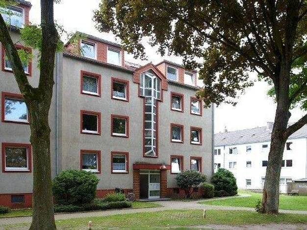 Wohnung zur Miete nur mit Wohnberechtigungsschein 325 € 2 Zimmer 63,9 m² 2. Geschoss frei ab 02.05.2026 Hahnenbergstr. 104A Langenbochum Herten 45701