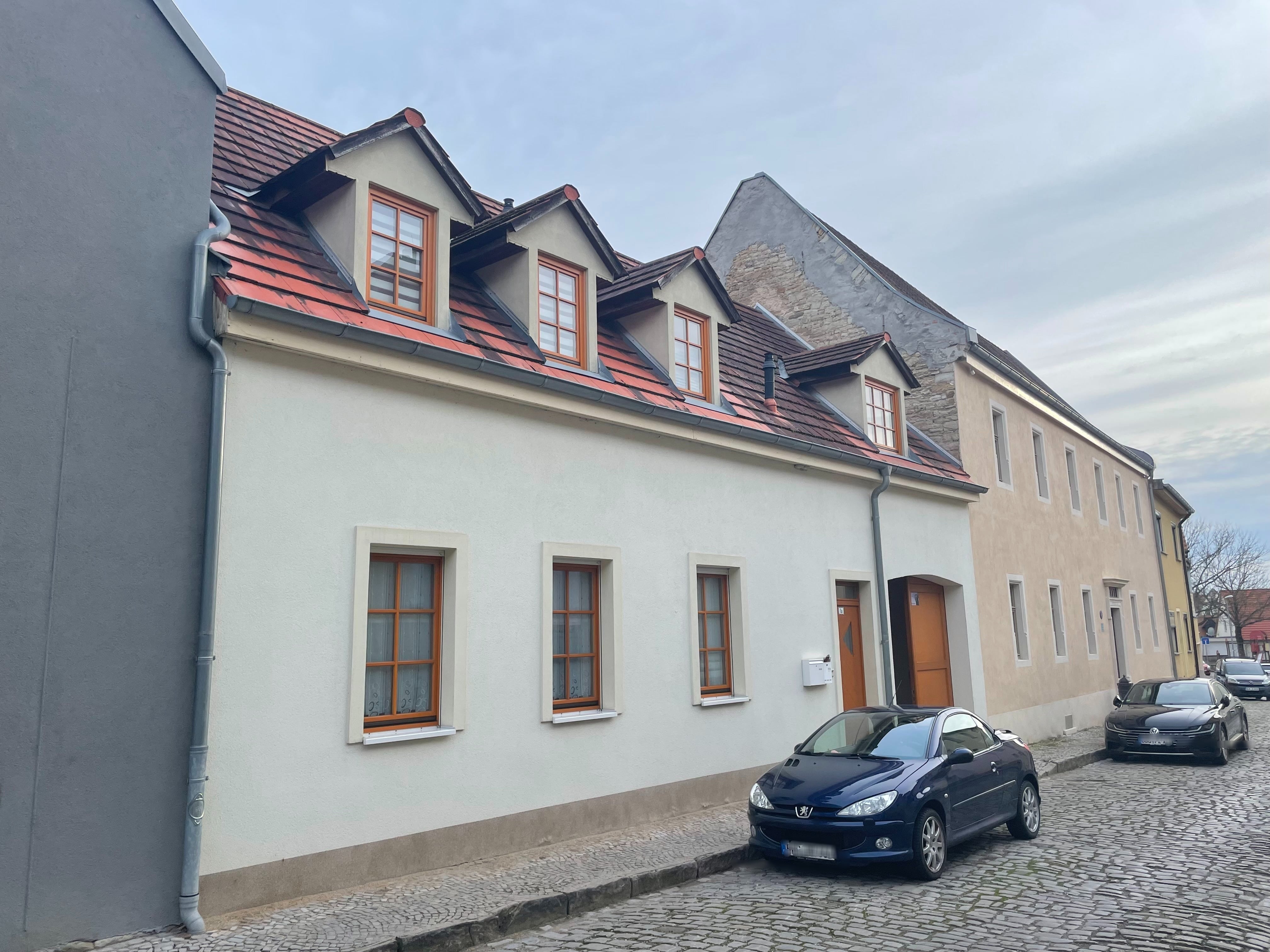 Wohnung zum Kauf 95.000 € 2 Zimmer 88 m²<br/>Wohnfläche Bernburg Bernburg 06406