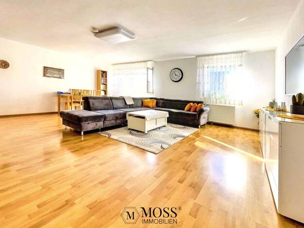 Wohnung zum Kauf 498.500 € 4 Zimmer 153 m² 1. Geschoss Hügelheim Müllheim im Markgräflerland 79379