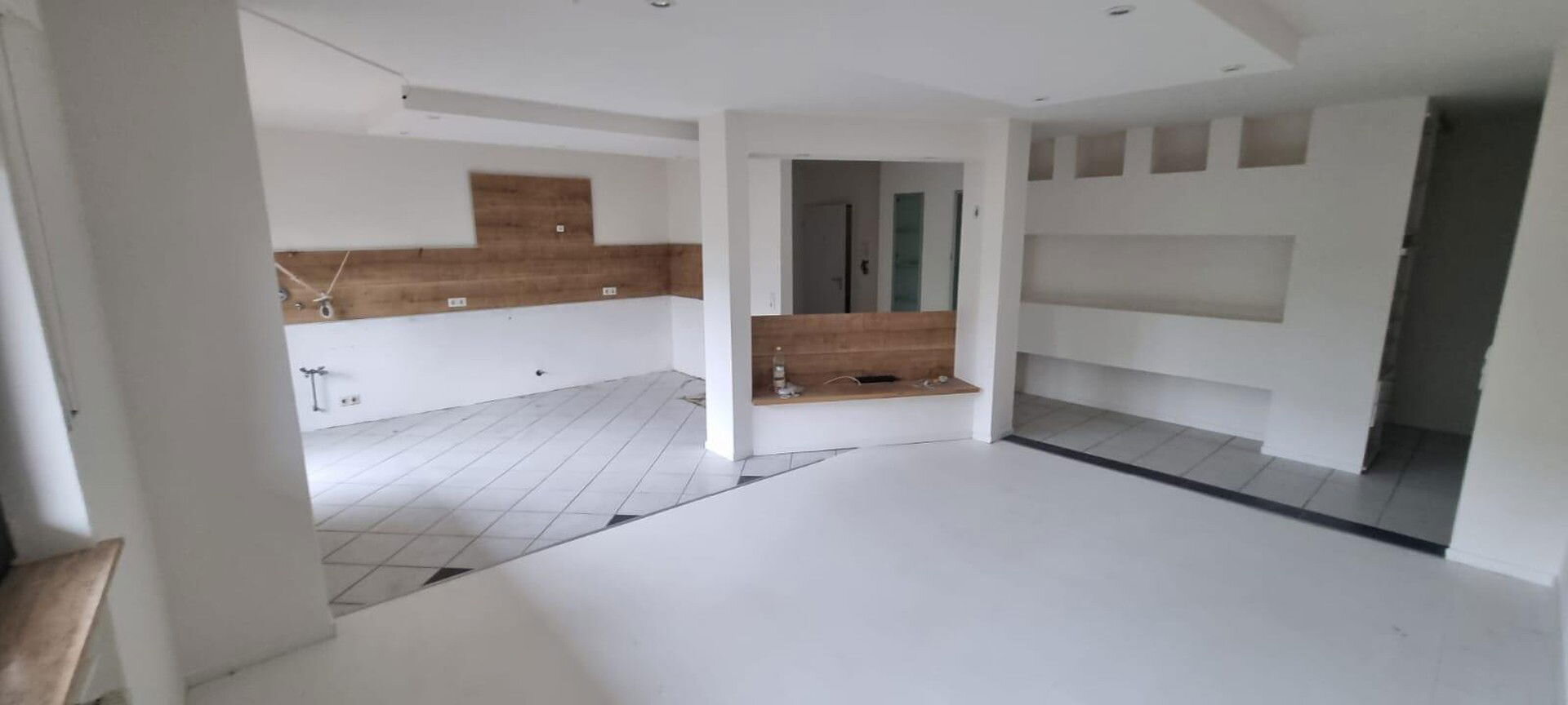 Wohnung zur Miete 955 € 4,5 Zimmer 102 m²<br/>Wohnfläche 15.03.2025<br/>Verfügbarkeit Dreikönigenstr. 19 Oberbachem Wachtberg 53343