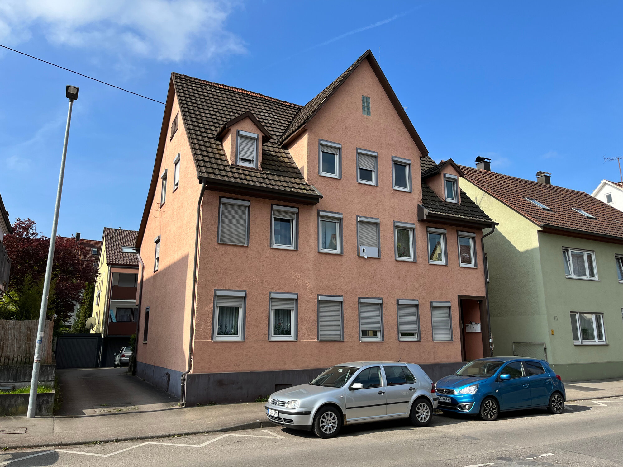 Mehrfamilienhaus zum Kauf 695.000 € 11 Zimmer 231 m²<br/>Wohnfläche 300 m²<br/>Grundstück Ost Kirchheim unter Teck 73230