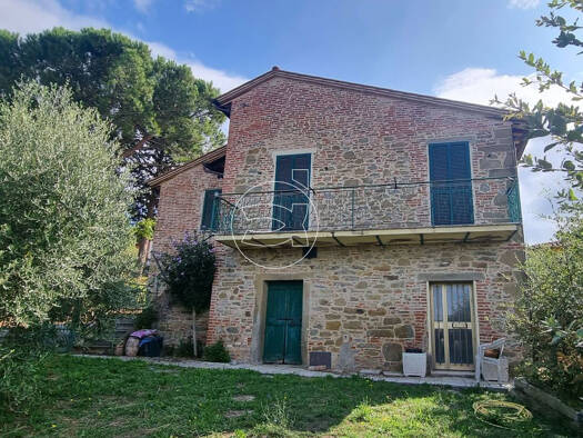 Einfamilienhaus zum Kauf 290.000 € 4 Zimmer 158 m² 7.000 m² Grundstück Castiglione del Lago
