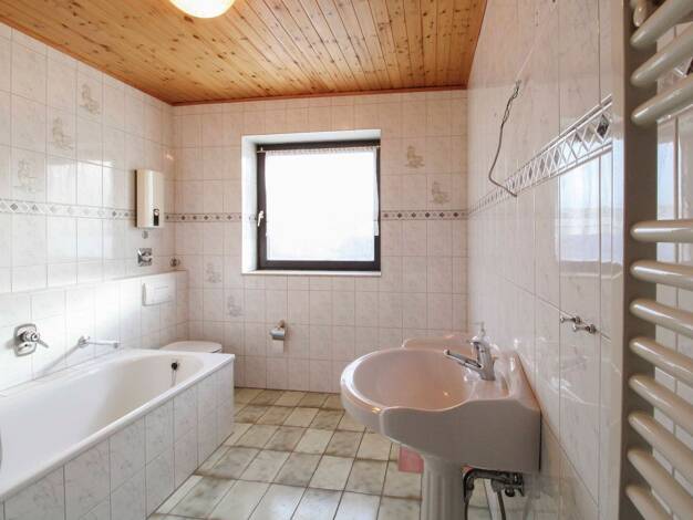 Wohnung zum Kauf 295.000 € 4 Zimmer 133 m² 4. Geschoss Badenstedt Hannover 30455