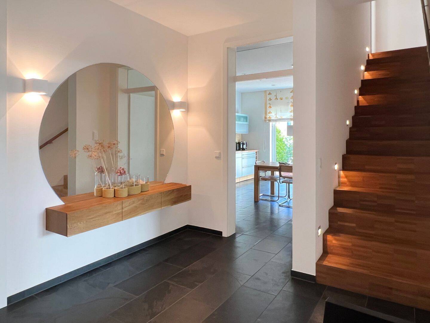 Einfamilienhaus zum Kauf - Mehr