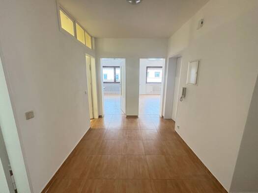 Wohnung zur Miete 970 € 4 Zimmer 96 m² frei ab sofort Trier-West-Pallien Trier 54294