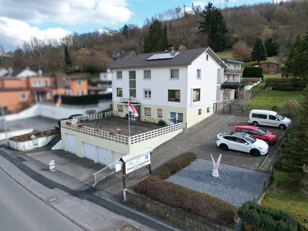 Hotel zum Kauf 399.000 € 330 m² Gastrofläche Bad Karlshafen Bad Karlshafen 34385