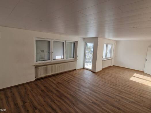 Wohnung zur Miete 900 € 3,5 Zimmer 85 m² Geschoss 1/3 frei ab 01.04.2026 Krumbach Krumbach (Schwaben) 86381
