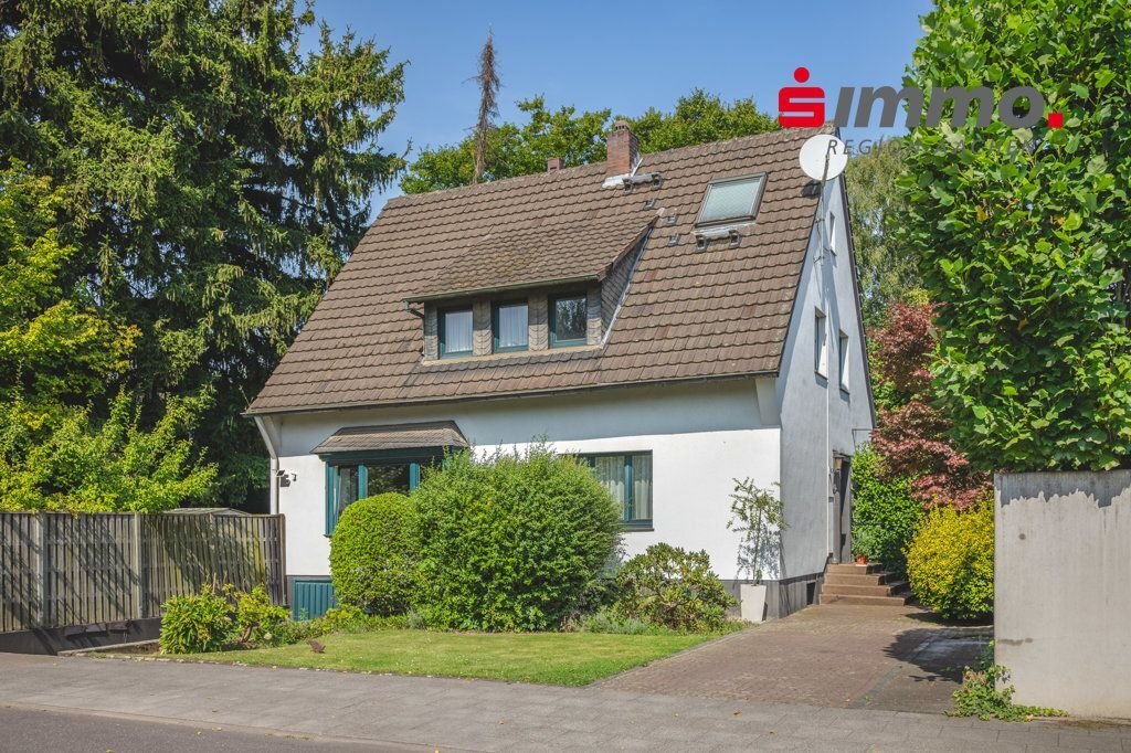 Einfamilienhaus zum Kauf 1.150.000 € 7 Zimmer 128 m²<br/>Wohnfläche 759 m²<br/>Grundstück Junkersdorf Köln 50858