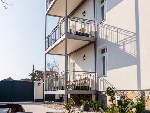 Wohnung zur Miete 1.036 € 2 Zimmer 74 m² Geschoss 2/3 frei ab sofort Naunhof 04683