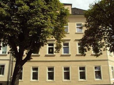 Wohnung zur Miete 365 € 2 Zimmer 64,5 m² 1. Geschoss frei ab 01.10.2025 Schloßstraße 24 Innenstadt Riesa 01589
