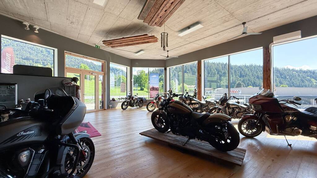 Ausstellungsfläche zur Miete 2.068 € 188 m² Verkaufsfläche teilbar ab 80 m² Itter 6305