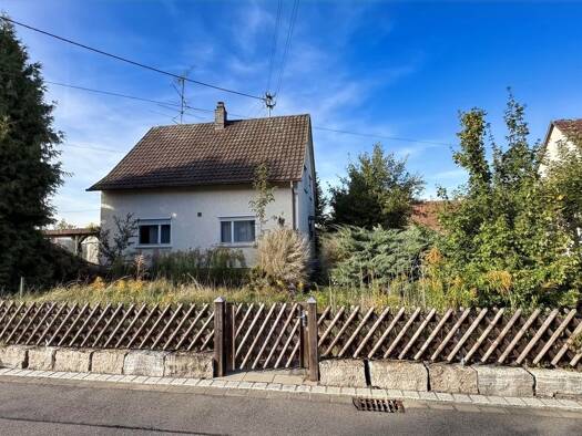 Einfamilienhaus zum Kauf 99.000 € 5 Zimmer 95 m² 500 m² Grundstück frei ab sofort Altheim Altheim 88499