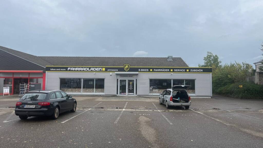 Ladenfläche zur Miete 400 m² Verkaufsfläche Hillstraße 1 Innenstadt Pirmasens 66953